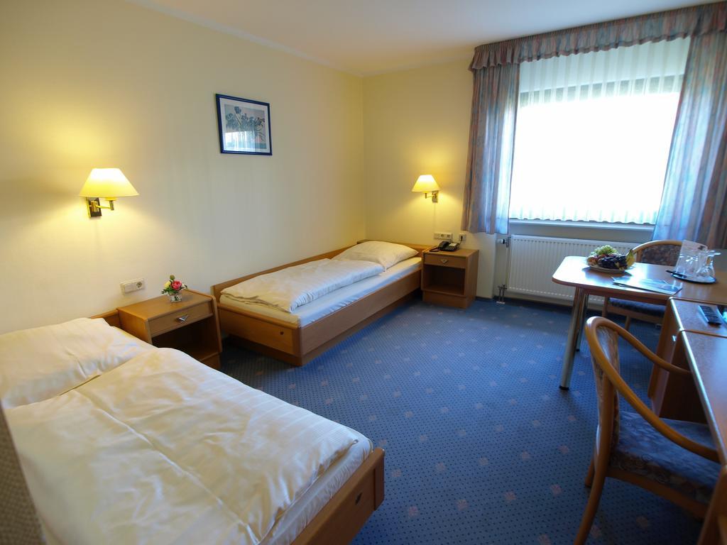 Hotel Landhaus Silbertanne Rotenburg an der Fulda Dış mekan fotoğraf