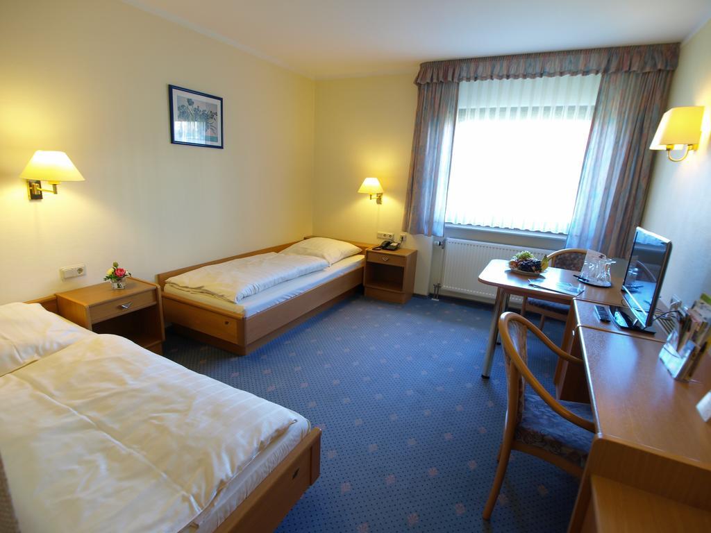 Hotel Landhaus Silbertanne Rotenburg an der Fulda Dış mekan fotoğraf